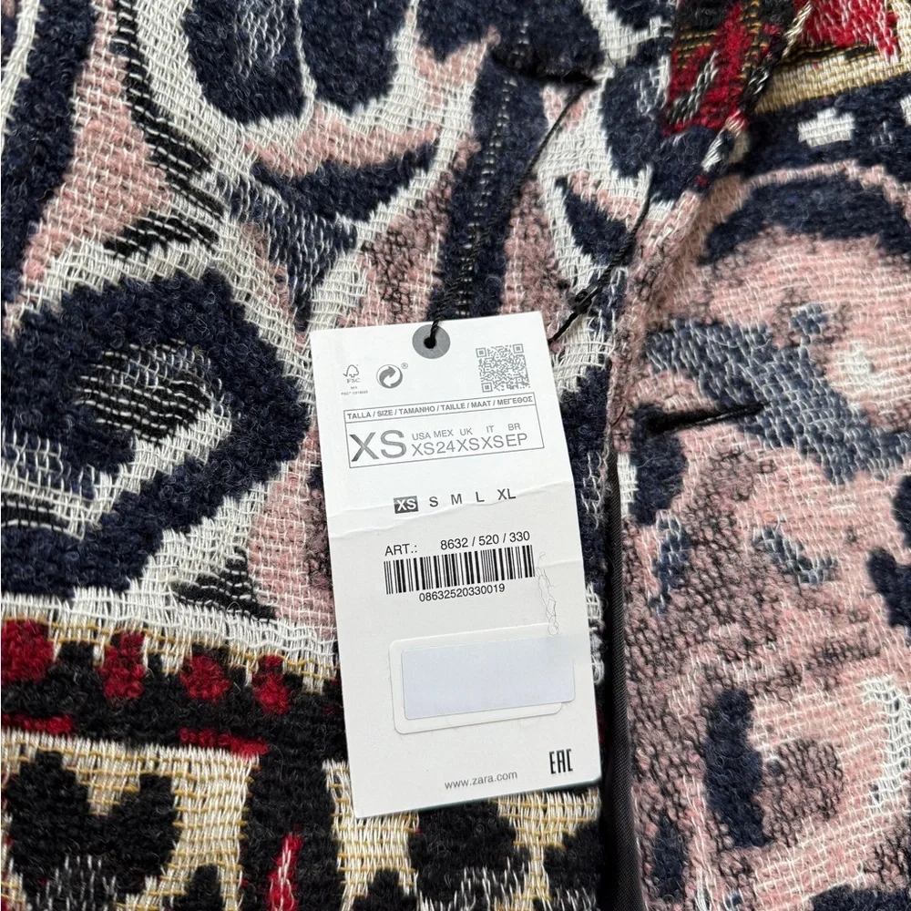 Zara X Native Jacquard Coat - Picture 4 of 5